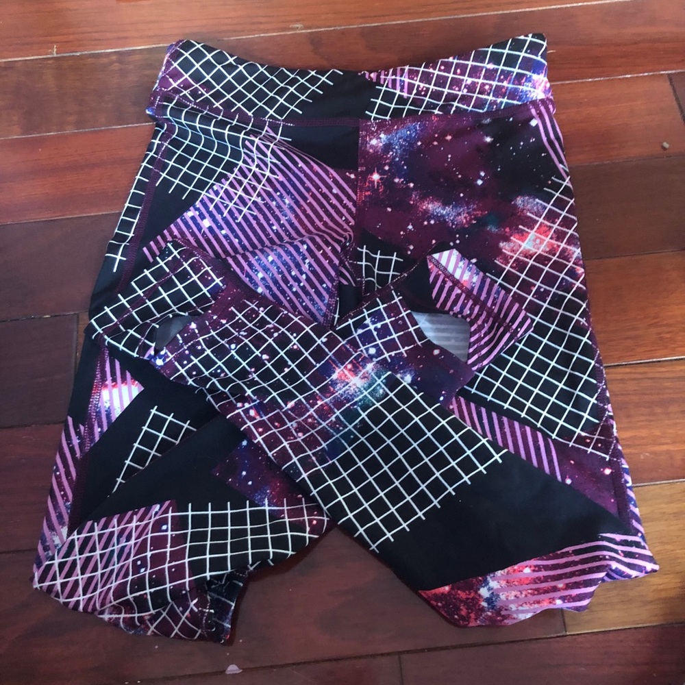Gymnastics leggings (have spots for the heel to go